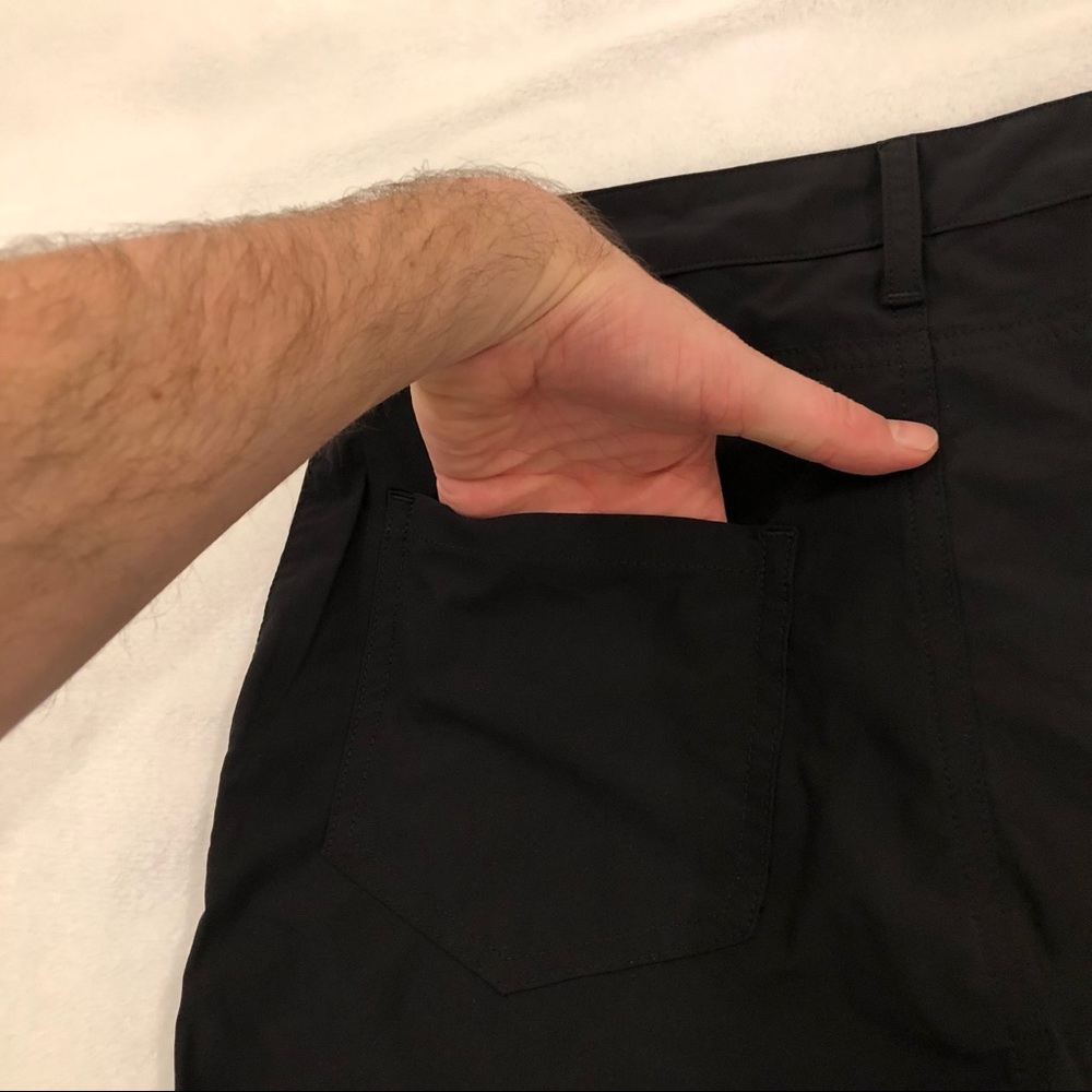Resorts World Las Vegas Casino Black Casual Essential Work Shorts Mens 33 / 4. - Picture 6 of 6